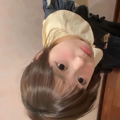 可爱ins风小众女头合集|低饱和软萌感,告别烂大街 女生头像 第1张 可爱ins风小众女头合集|低饱和软萌感,告别烂大街 女生头像 第1张
