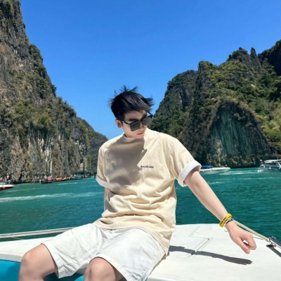 超酷ins男头像大集合，潮流与高级感拉满！ 男生头像 第4张