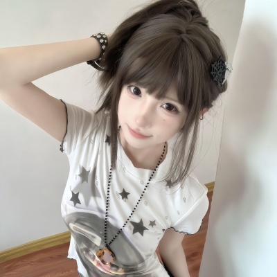 2026新款ins个性小众女头｜温柔又有辨识度 女生头像 第1张