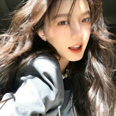 宝藏发现!ins女头像合集 甜酷风与温柔风全覆盖 女生头像 第4张 宝藏发现!ins女头像合集 甜酷风与温柔风全覆盖 女生头像 第4张