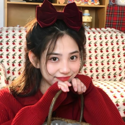 2026热门红色系氛围女生头像|小众不撞款,自带高级感滤镜 女生头像 第5张 2026热门红色系氛围女生头像|小众不撞款,自带高级感滤镜 女生头像 第5张