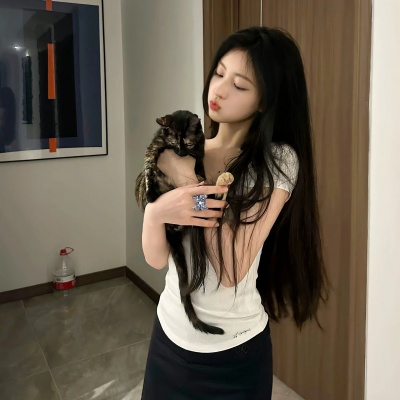 小清新女头真人推荐,简约穿搭,小众不撞款 女生头像 第5张 小清新女头真人推荐,简约穿搭,小众不撞款 女生头像 第5张