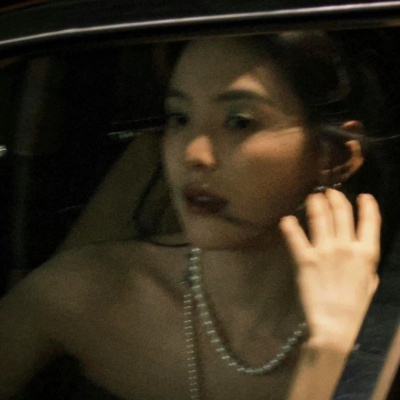 小众高级氛围唯美女生头像|拒绝千篇一律,解锁专属温柔感 女生头像 第3张 小众高级氛围唯美女生头像|拒绝千篇一律,解锁专属温柔感 女生头像 第3张