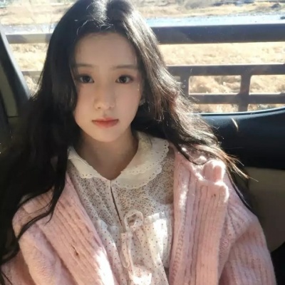 2026热门纯欲可爱气质女头合集｜温柔又显元气 女生头像 第3张