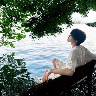 小众ins 一男一女单人风景情头・氛围感拉满 情侣头像 第7张 小众ins 一男一女单人风景情头・氛围感拉满 情侣头像 第7张