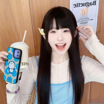 小众高级!ins蓝韵感滤镜女生头像 质感爆棚合集 女生头像 第8张 小众高级!ins蓝韵感滤镜女生头像 质感爆棚合集 女生头像 第8张