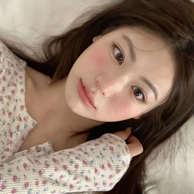 2026超火ins风小众女头｜氛围感拉满不撞款，温柔高级感拿捏了 女生头像 第2张