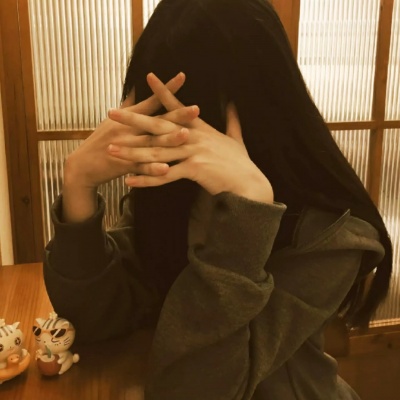 古早滤镜感拉满的超可爱元气女头合集 女生头像 第9张 古早滤镜感拉满的超可爱元气女头合集 女生头像 第9张