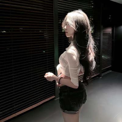 小众又高级!氛围感千金女生头像精选 女生头像 第8张 小众又高级!氛围感千金女生头像精选 女生头像 第8张
