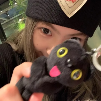 小众气质ins女生头像，独特高级感拉满 女生头像 第7张