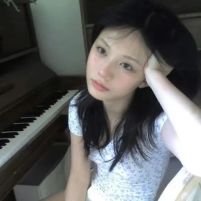 ins清冷感女头|高级氛围感拉满,自带疏离破碎感 女生头像 第10张 ins清冷感女头|高级氛围感拉满,自带疏离破碎感 女生头像 第10张