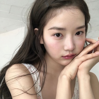 2026韩系ins风小众女头推荐,总有一款戳中你 女生头像 第3张 2026韩系ins风小众女头推荐,总有一款戳中你 女生头像 第3张