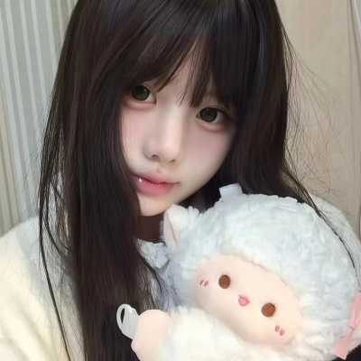 萌化啦!拿玩偶女生头像来袭,元气少女感爆棚 女生头像 第4张 萌化啦!拿玩偶女生头像来袭,元气少女感爆棚 女生头像 第4张