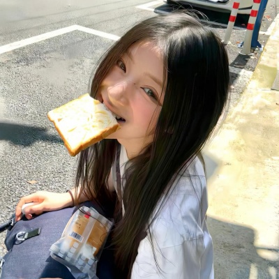 唯美氛围拉满的小众不撞款女生头像合集 女生头像 第8张 唯美氛围拉满的小众不撞款女生头像合集 女生头像 第8张