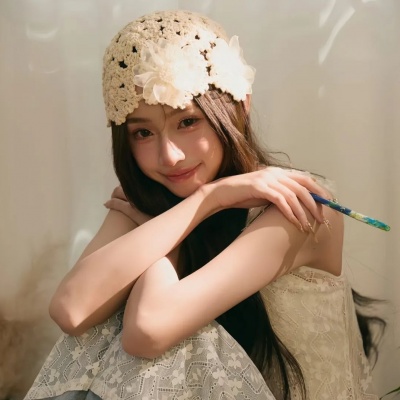 温柔女头合集:氛围感拉满,每一张都戳中少女心! 女生头像 第8张 温柔女头合集:氛围感拉满,每一张都戳中少女心! 女生头像 第8张