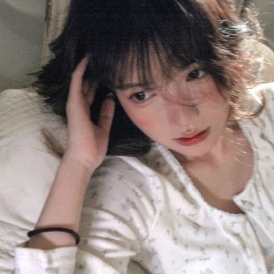2026热门纯欲可爱气质女头合集｜温柔又显元气 女生头像 第1张