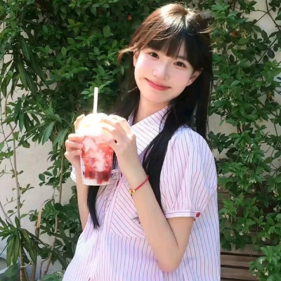 小众不烂大街!干净简单氛围感女生头像,温柔又治愈 女生头像 第7张 小众不烂大街!干净简单氛围感女生头像,温柔又治愈 女生头像 第7张