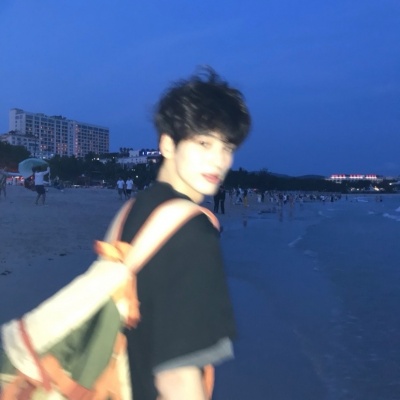 ins超酷帅气男头，小众高级感拉满 男生头像 第4张