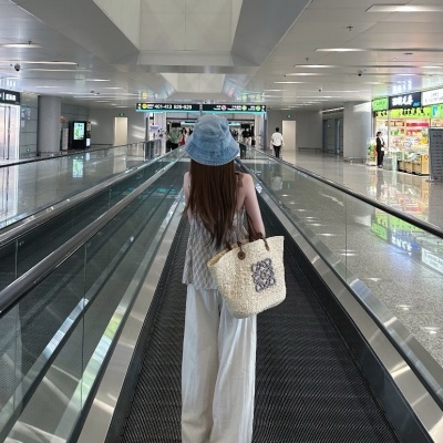 贵气高级感ins风女生头像,氛围感拉满的精致 女生头像 第3张 贵气高级感ins风女生头像,氛围感拉满的精致 女生头像 第3张