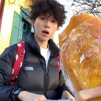 单向情头一人一张分开真人 情侣头像 第5张 单向情头一人一张分开真人 情侣头像 第5张