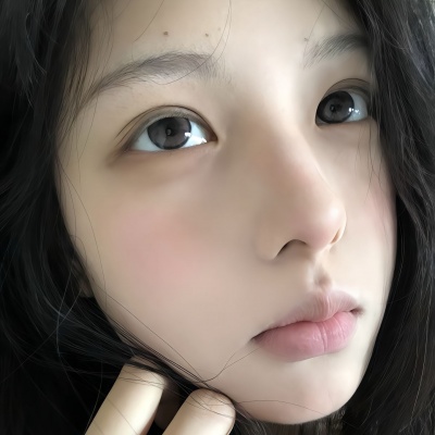2026新款ins个性小众女头｜温柔又有辨识度 女生头像 第8张