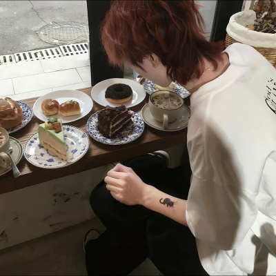 氛围感天花板!ins风侧脸男头合集,帅到戳心巴 男生头像 第6张 氛围感天花板!ins风侧脸男头合集,帅到戳心巴 男生头像 第6张
