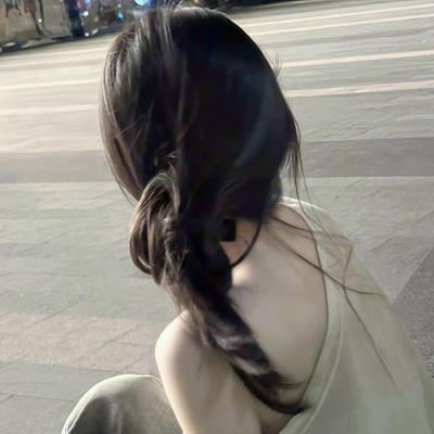 高级公主风千金背影女头｜温柔又显贵 女生头像 第7张