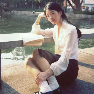 小众审美！复古文艺女生头像合集，每一张都有故事感 女生头像 第7张
