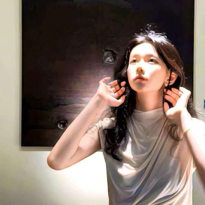 气质千金女生头像|优雅氛围感拉满,高级感不撞款 女生头像 第10张 气质千金女生头像|优雅氛围感拉满,高级感不撞款 女生头像 第10张