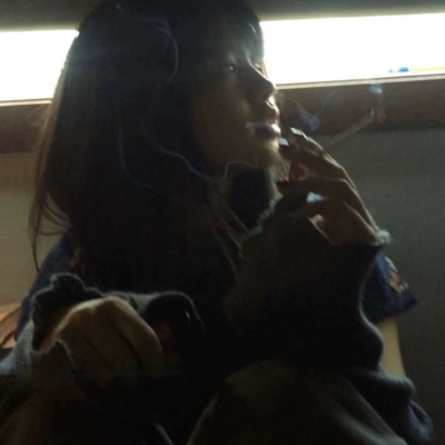 复古气质文艺女生头像|胶片感滤镜下的温柔定格 女生头像 第4张 复古气质文艺女生头像|胶片感滤镜下的温柔定格 女生头像 第4张