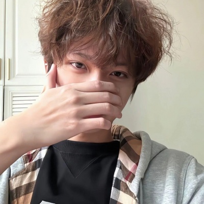 被这组青春小众男生头像拿捏了！元气少年感溢出屏幕 男生头像 第7张