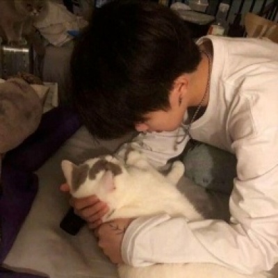 优质男头真人高清合集:温柔学长 / 酷拽少年风,满足不同喜好