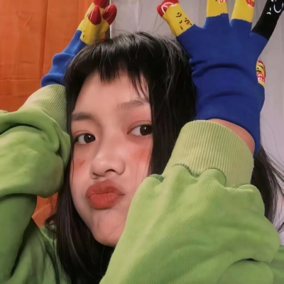 又甜又皮!搞怪真人女生头像推荐,可爱感爆棚 女生头像 第3张 又甜又皮!搞怪真人女生头像推荐,可爱感爆棚 女生头像 第3张