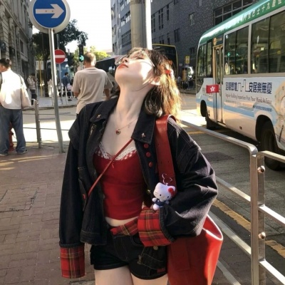 生命力满满!励志向真人女头合集,元气感直接拉满 女生头像 第6张 生命力满满!励志向真人女头合集,元气感直接拉满 女生头像 第6张