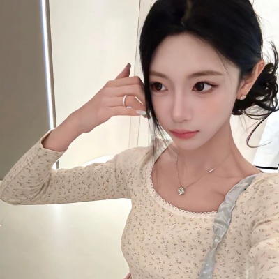 简约高级小众女头推荐,品味党速来 女生头像 第3张 简约高级小众女头推荐,品味党速来 女生头像 第3张