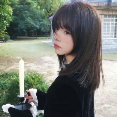 ins小众气质女生头像推荐｜适合文艺党，低调彰显个人审美 女生头像 第2张