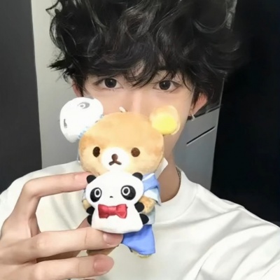 超有格调的ins小众氛围男头,氛围感拉满 男生头像 第10张 超有格调的ins小众氛围男头,氛围感拉满 男生头像 第10张