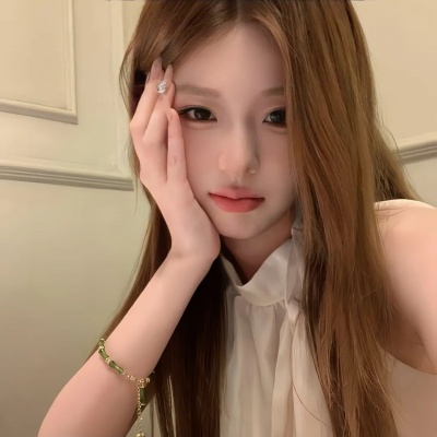 温柔女头合集:氛围感拉满,每一张都戳中少女心! 女生头像 第3张 温柔女头合集:氛围感拉满,每一张都戳中少女心! 女生头像 第3张