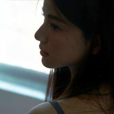 复古气质文艺女生头像|胶片感滤镜下的温柔定格 女生头像 第7张 复古气质文艺女生头像|胶片感滤镜下的温柔定格 女生头像 第7张