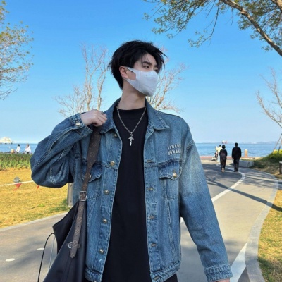 潮男看过来!风情帅气ins风男生头像集合