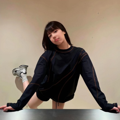 被惊艳到！个性小众的ins风高冷女生头像来袭 女生头像 第9张