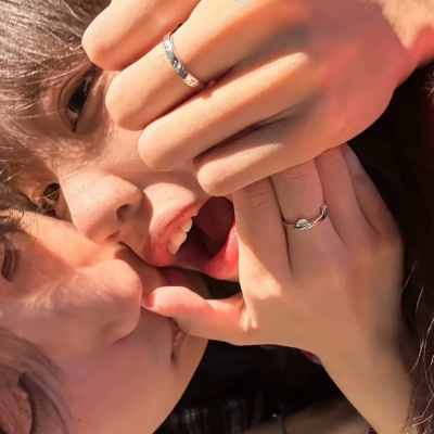 私藏ins小众真人情头！个性风格适配情侣日常配图 情侣头像 第2张
