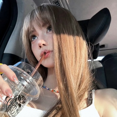 时尚个性小众女头推荐：高级感拉满，适合追求独特的你 女生头像 第5张