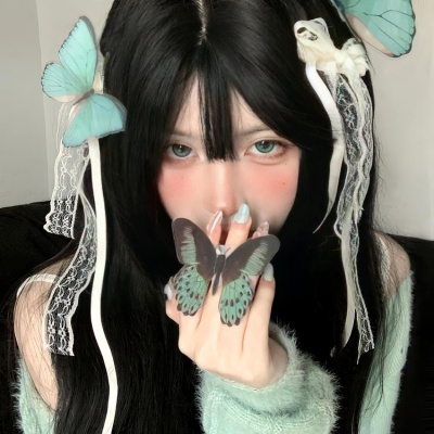 唯美氛围拉满的小众不撞款女生头像合集 女生头像 第4张 唯美氛围拉满的小众不撞款女生头像合集 女生头像 第4张