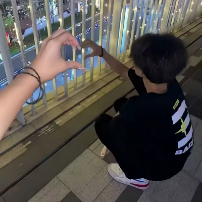 单人情头一左一右高清无水印,小众不撞款超耐看 情侣头像 第9张 单人情头一左一右高清无水印,小众不撞款超耐看 情侣头像 第9张