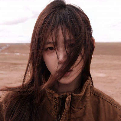 氛围感拉满的自由感女头,随性洒脱超绝 女生头像 第5张 氛围感拉满的自由感女头,随性洒脱超绝 女生头像 第5张