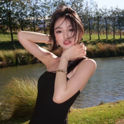 韩系ins风高级感头像来袭,气质爆棚超迷人 女生头像 第4张 韩系ins风高级感头像来袭,气质爆棚超迷人 女生头像 第4张
