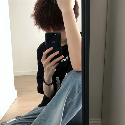 氛围感天花板!ins风侧脸男头合集,帅到戳心巴 男生头像 第7张 氛围感天花板!ins风侧脸男头合集,帅到戳心巴 男生头像 第7张