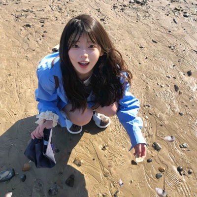 氛围感拉满的自由感女头,随性洒脱超绝 女生头像 第3张 氛围感拉满的自由感女头,随性洒脱超绝 女生头像 第3张