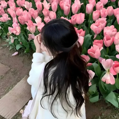 哇塞!ins小众单人情头,一男一女氛围感拉满 情侣头像 第5张 哇塞!ins小众单人情头,一男一女氛围感拉满 情侣头像 第5张